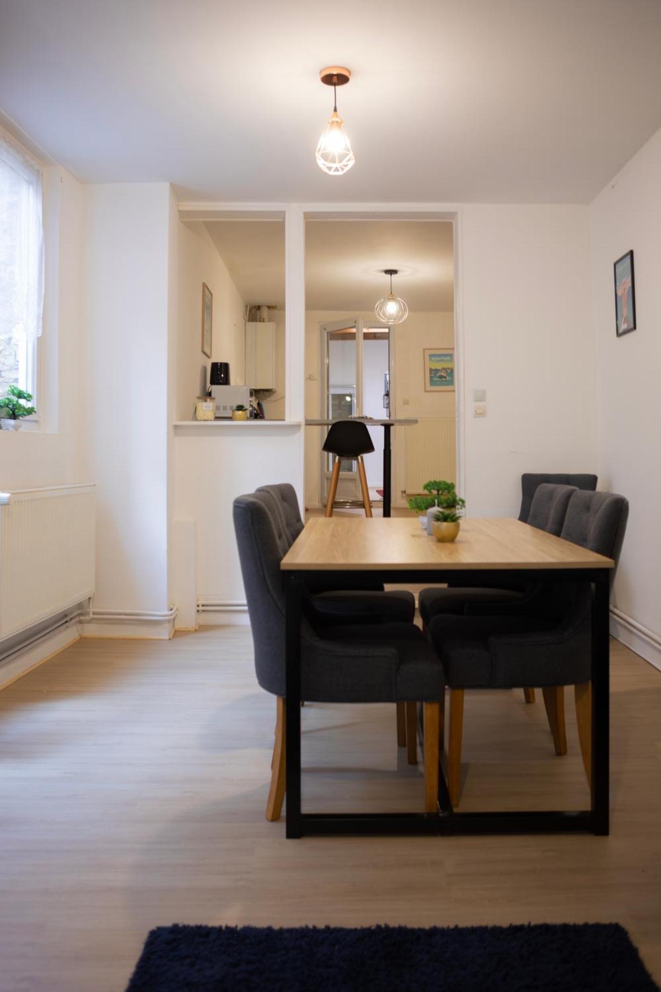 Apartment Duplex Cosy 90m2 A 300m Rue Pietonne Et 500 M Du Port *